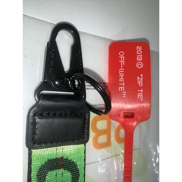OFF-WHITE Lanyard Keychain With Clasp Bright Green And Black With Zip Tie, NEW - Picture 2 of 6
